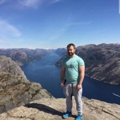 AaronUK